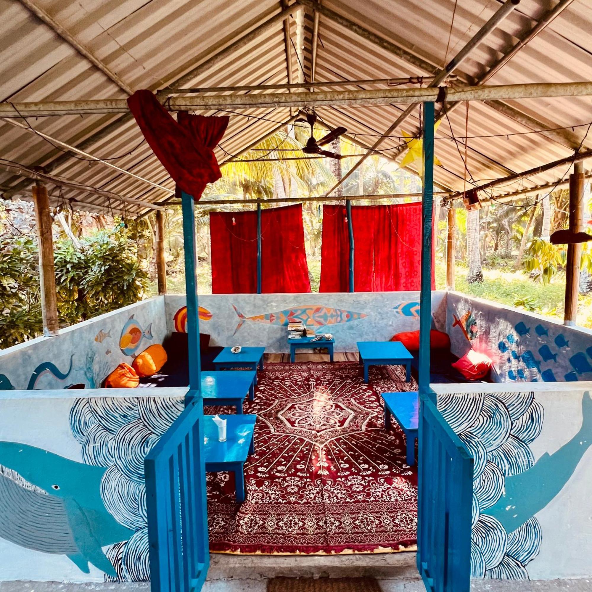 Blue Sea Restaurant & Bungalows Sitapur Bagian luar foto
